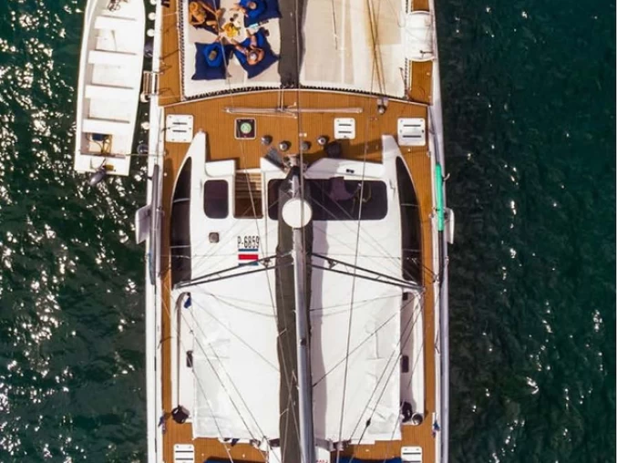 Catamaran à louer à Playa Hermosa au meilleur prix