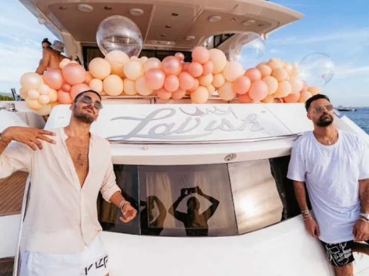 Location Yacht à Miami Beach - Sunseeker Manhattan 70