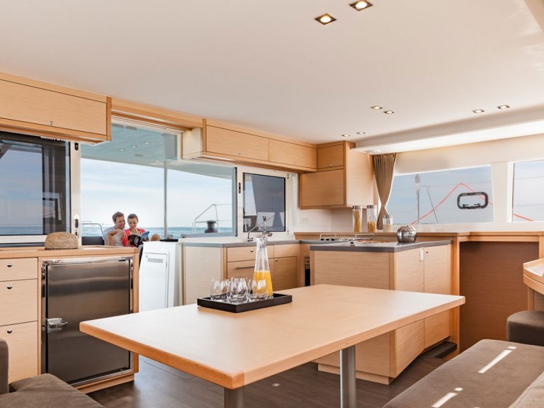 Louer Catamaran avec ou sans skipper Lagoon à Portocolom