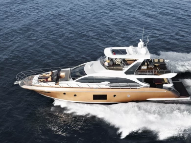 Pronajmout si Azimut Azimut 66 v Palaio Faliro