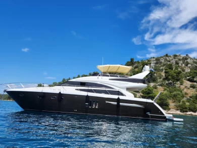 Luxury Yacht hire in Podstrana - Princess Princess 62