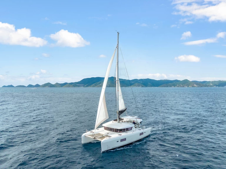 Louez un Lagoon Lagoon 42 à Road Town