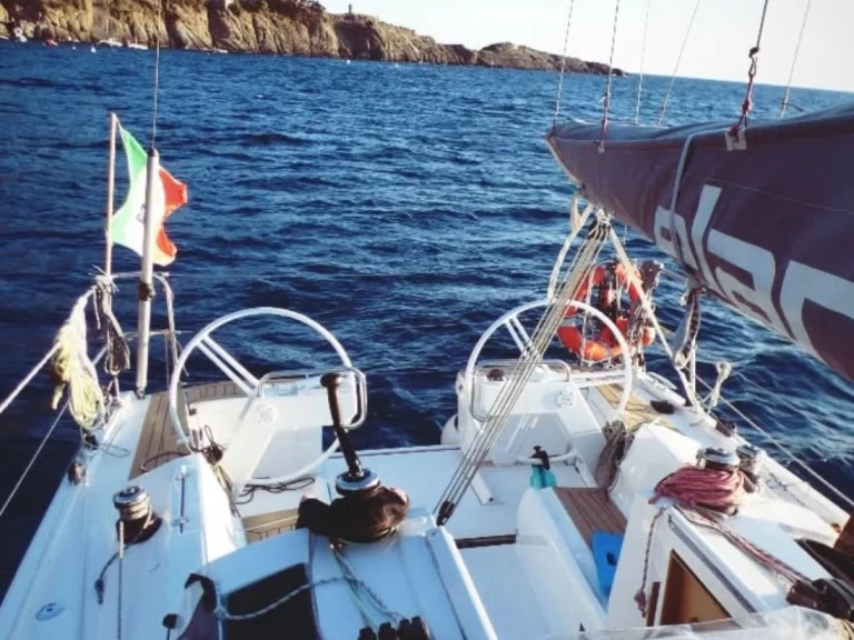 Louez un Elan E3 à Porto Antico di Genova