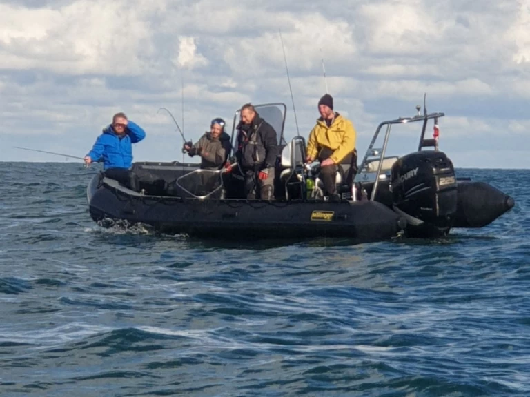 Location Semi-rigide Sillinger avec permis