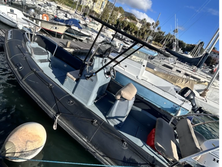 Location Semi-rigide Zodiac avec permis