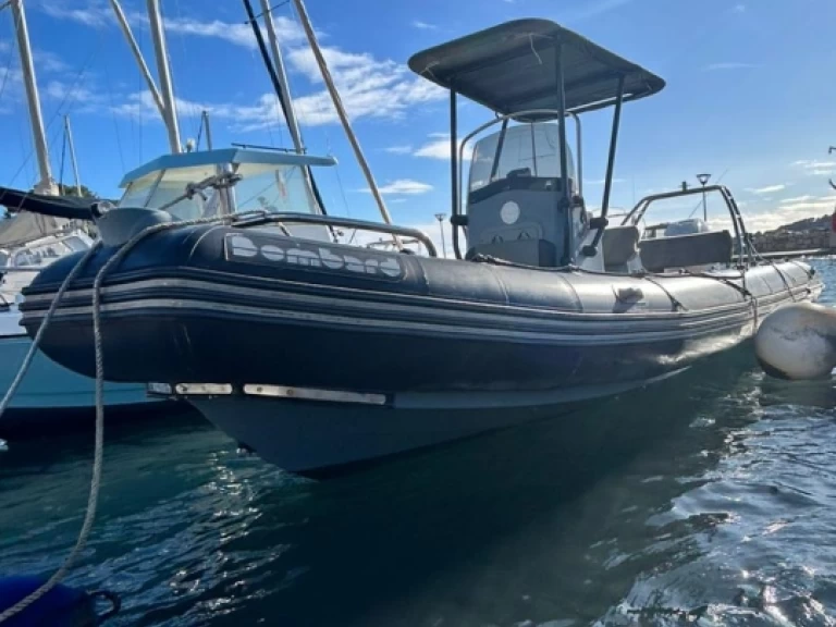 Location à Beaulieu-sur-Mer - Zodiac Bombard explorer 700 sur SamBoat