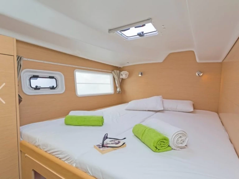 Location bateau Ibiza (Ville) pas cher Lagoon 380 S2