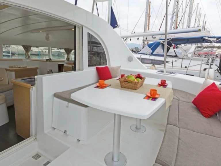 Location Catamaran à Ibiza (Ville) - Lagoon Lagoon 380 S2