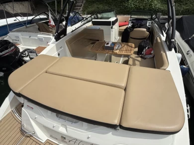 Boot mieten Thonon-les-Bains günstig SPX 230