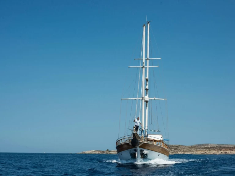 Louez un Stalen Zeiljacht Motiva 39 à Buġibba