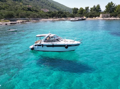 Hire a Bavaria Bavaria S30 Biograd na Moru