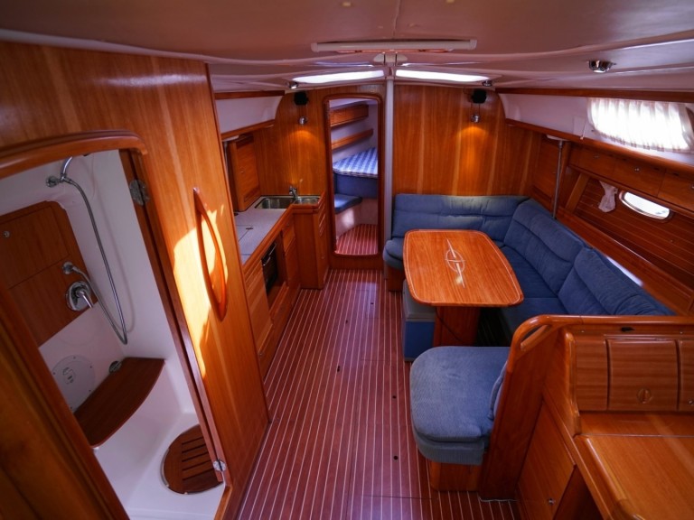 Location Voilier à Nikiána - Bavaria Bavaria 39 Cruiser