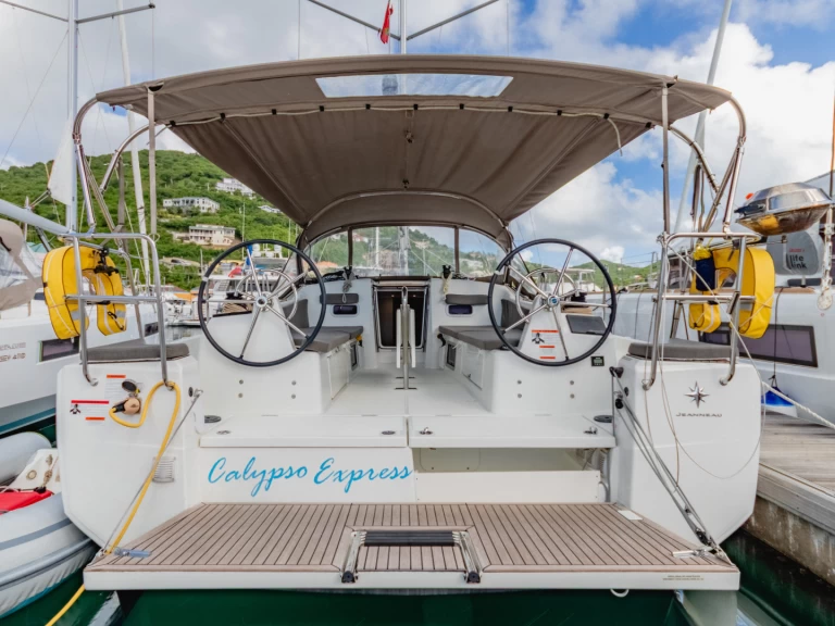 Louer Voilier avec ou sans skipper Jeanneau à Road Town