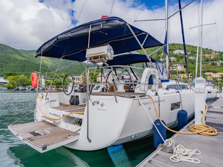 Location bateau Jeanneau Sun Odyssey 490 à Road Town sur Samboat