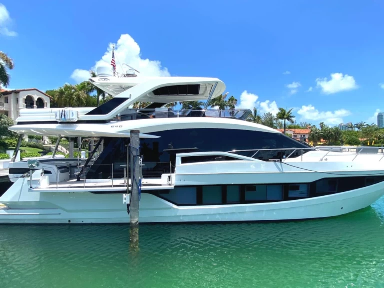 Location Yacht à Miami Beach - Galeon Galeon 640 Fly