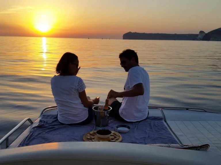 Location bateau PRIMATIST By Bruno Abbate 36 à Vlychada sur Samboat