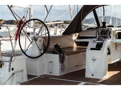 Yacht hire Olbia cheap Sun Odyssey 490