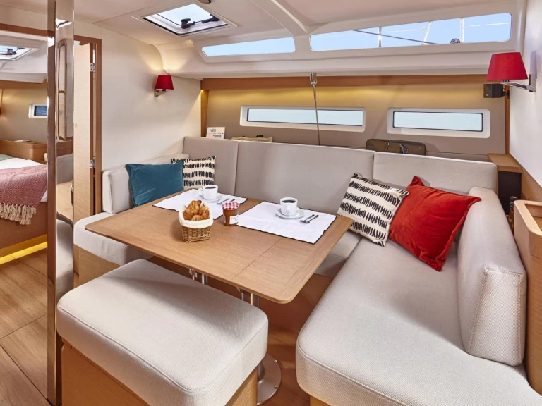 Location à Lávrio - Jeanneau Sun Odyssey 440 sur SamBoat