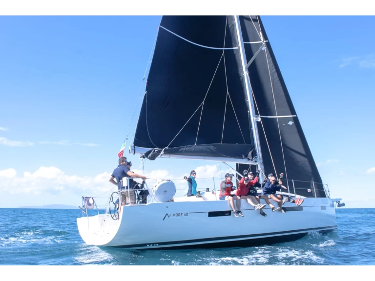 Location Voilier More Boats avec permis