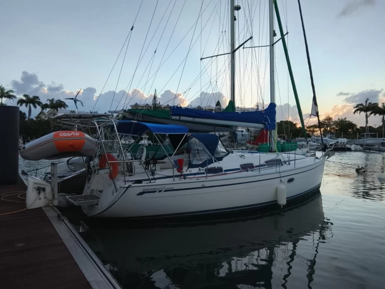 Louez un Bavaria 34 cruiser à Pointe-à-Pitre