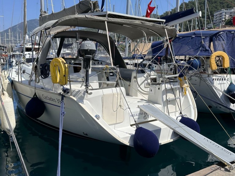 Location Voilier Bénéteau avec permis