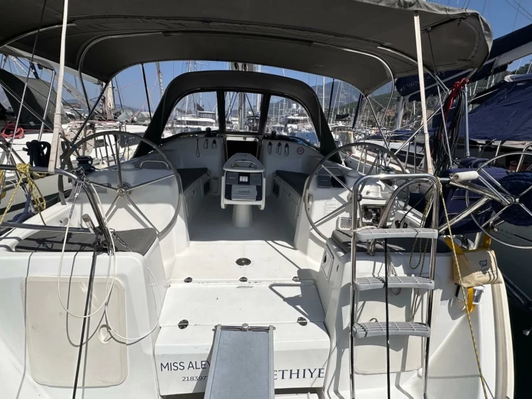 Location bateau Bénéteau Cyclades 39.3 à Fethiye sur Samboat