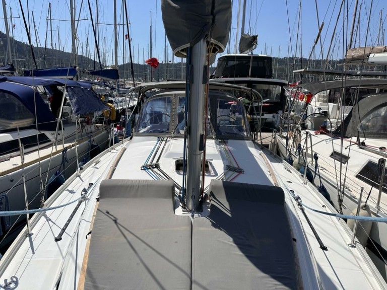 Location Voilier Bénéteau avec permis