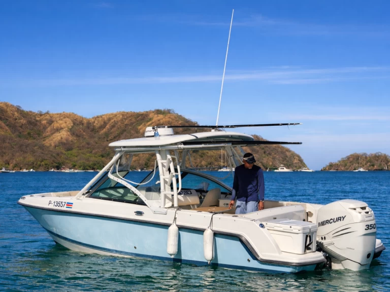 Location bateau Boston Whaler Boston 24 FT à Coco Bay sur Samboat