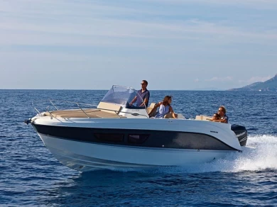Quicksilver QUICKSILVER ACTIV 805 SUNDECK charter bareboat or skippered in  Cavalaire-sur-Mer