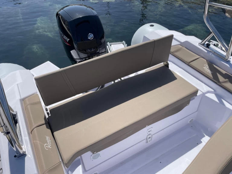 Location bateau Cavalaire-sur-Mer pas cher Cayman 21 Sport