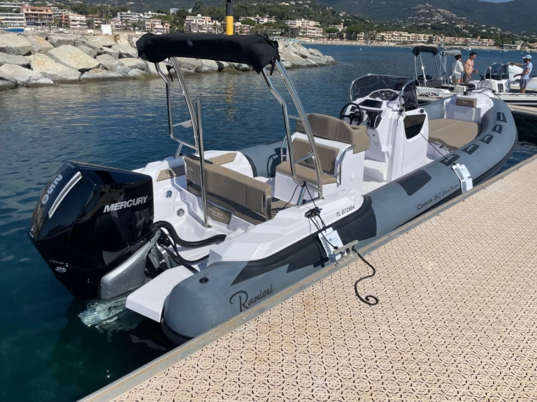 Location bateau Ranieri Cayman 26 Sport Touring à Cavalaire-sur-Mer sur Samboat