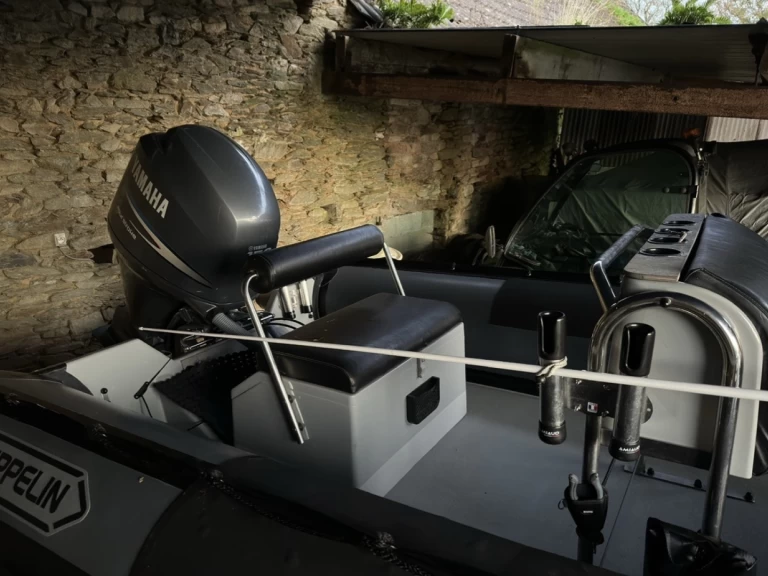 Semi-rigide à louer à Cherbourg-en-Cotentin au meilleur prix