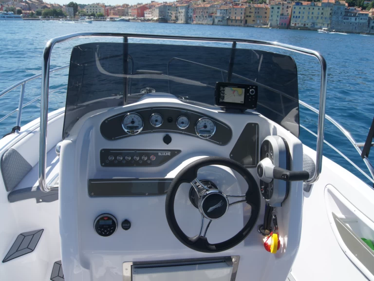 Location bateau Rovinj pas cher Bluline 21 Ft Open