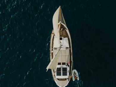 Hyr en Custom trehandiri Vlychada 