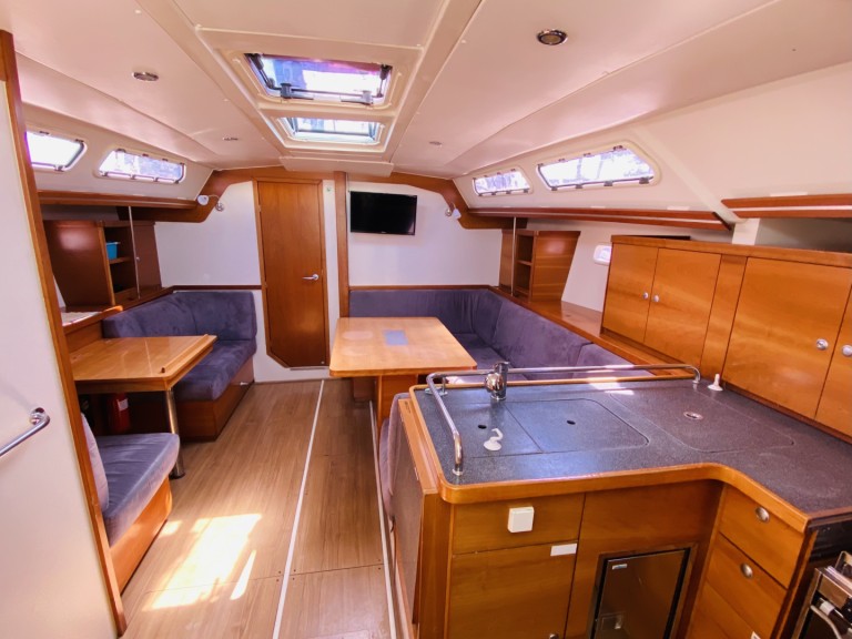 Voilier à louer à Pula au meilleur prix