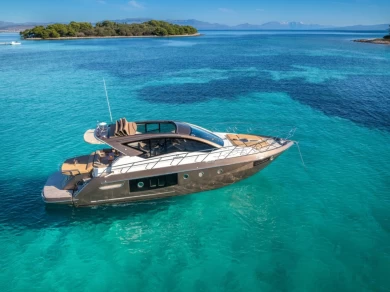 Hyr en Cranchi M 44 Hard Top Split 