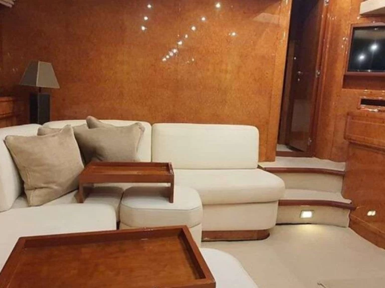 Location Yacht à Álimos - Mangusta Yaloou Dream