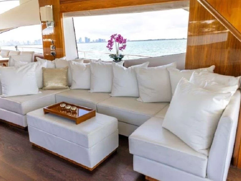 Location Yacht à Miami Beach - Sunseeker Asha