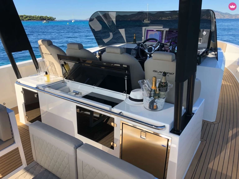 Location bateau Parikia pas cher MONTE OLYMPO