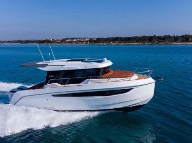 Yacht charter Pula cheap Kavi 9