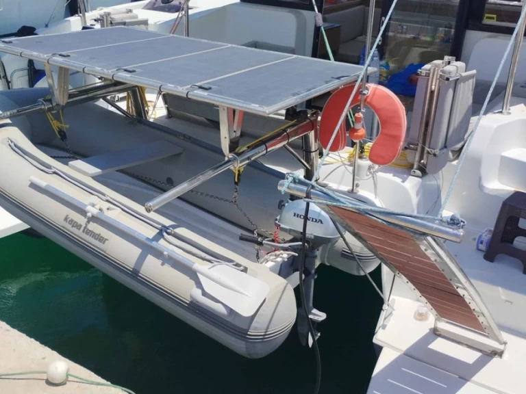 Location Catamaran Excess avec permis