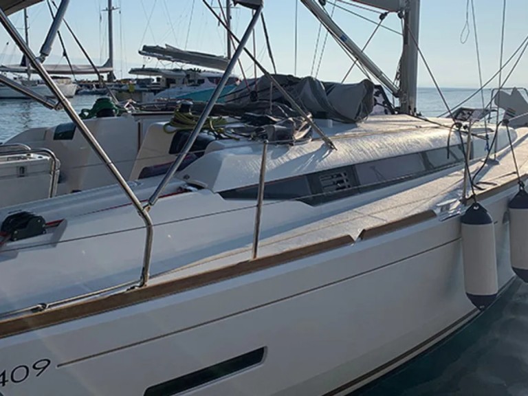 Location Voilier Jeanneau avec permis