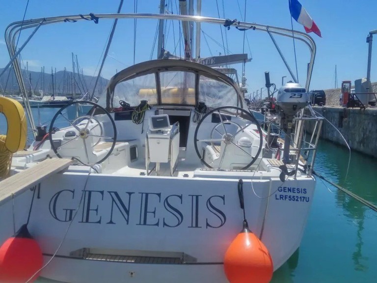 Louer Voilier avec ou sans skipper Jeanneau à Álimos