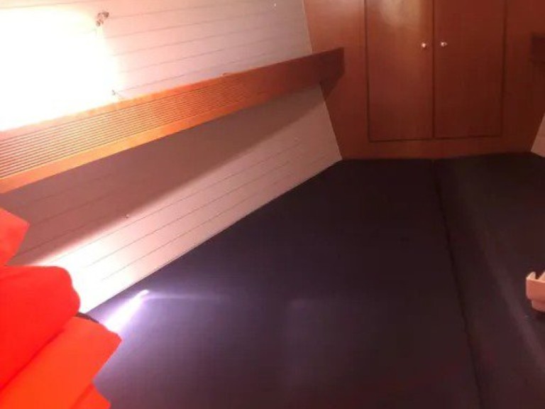 Louer Voilier avec ou sans skipper Bavaria à Álimos