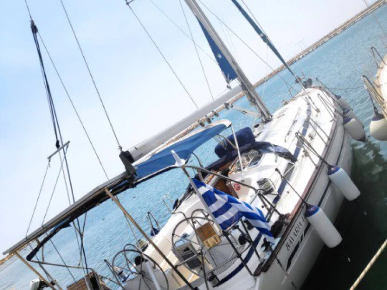 Location bateau Ávdira pas cher Bavaria 44