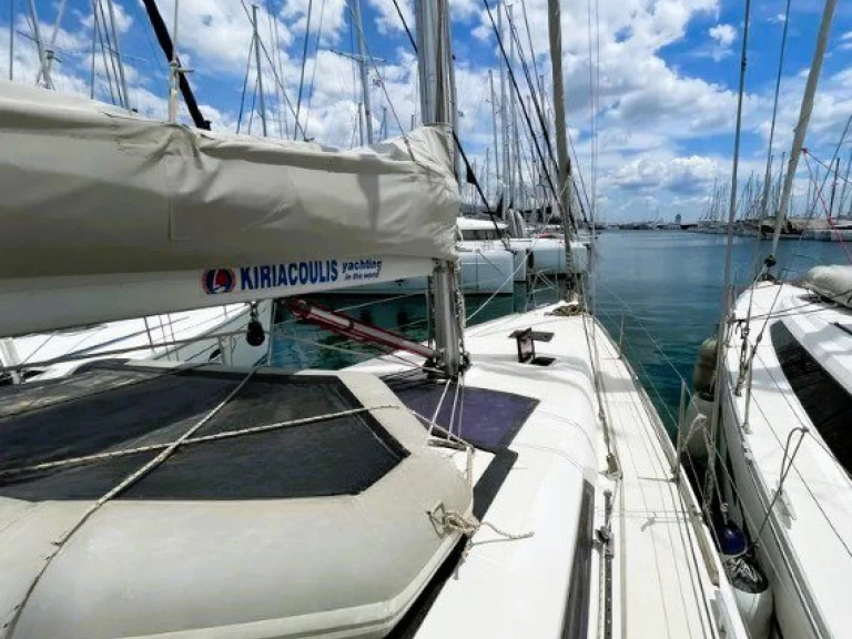 Location à Álimos - Dufour Dufour 410 Grand Large sur SamBoat