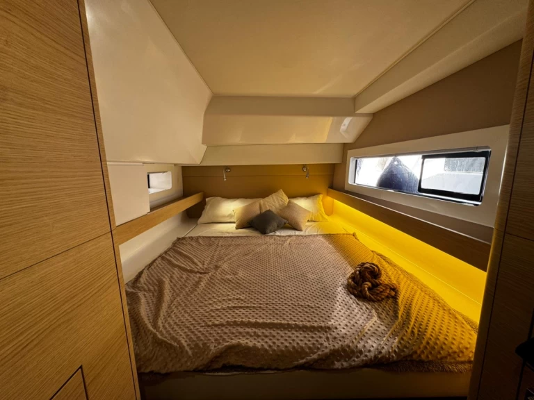 Louez un Aventura Aventura 37 à Capo d'Orlando