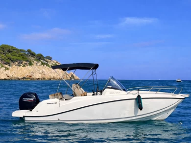 Quicksilver Activ 605 Sundeck charter bareboat or skippered in  Mandelieu-la-Napoule
