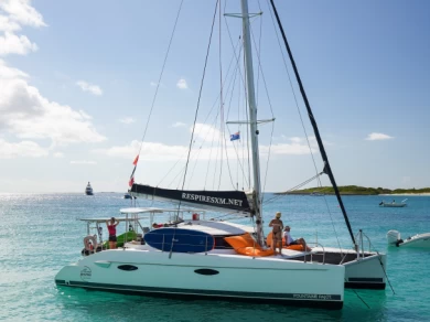 Katamaran mit oder ohne Skipper Fountaine Pajot mieten in Marigot