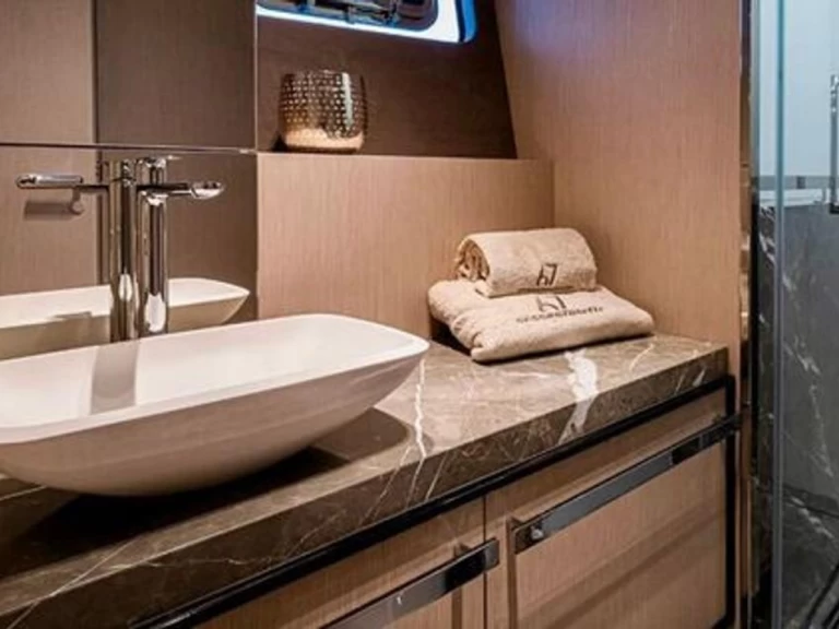 Yacht à louer à Saint-Tropez au meilleur prix